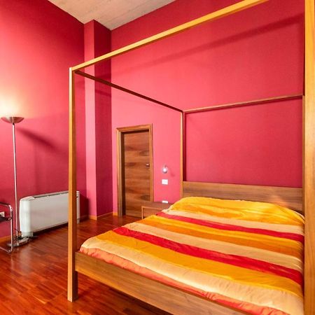 Dora Riverside Modern Apartment With Private Parking Turin Exterior photo