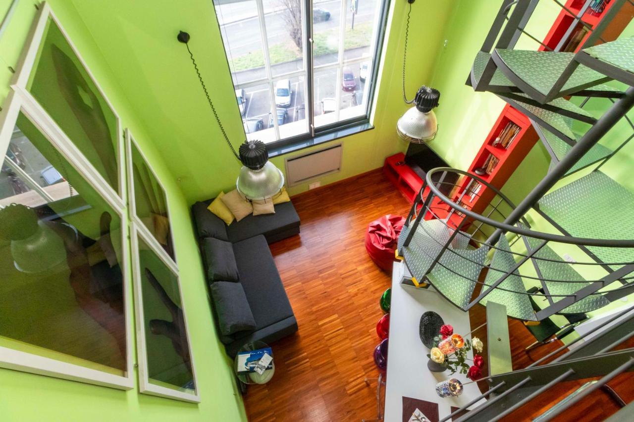 Dora Riverside Modern Apartment With Private Parking Turin Exterior photo