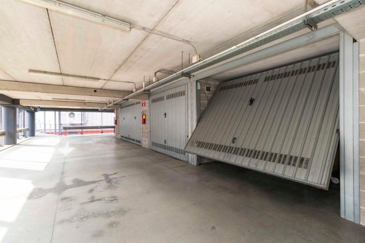 Dora Riverside Modern Apartment With Private Parking Turin Exterior photo